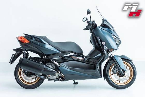 YAMAHA XMAX ABS 
